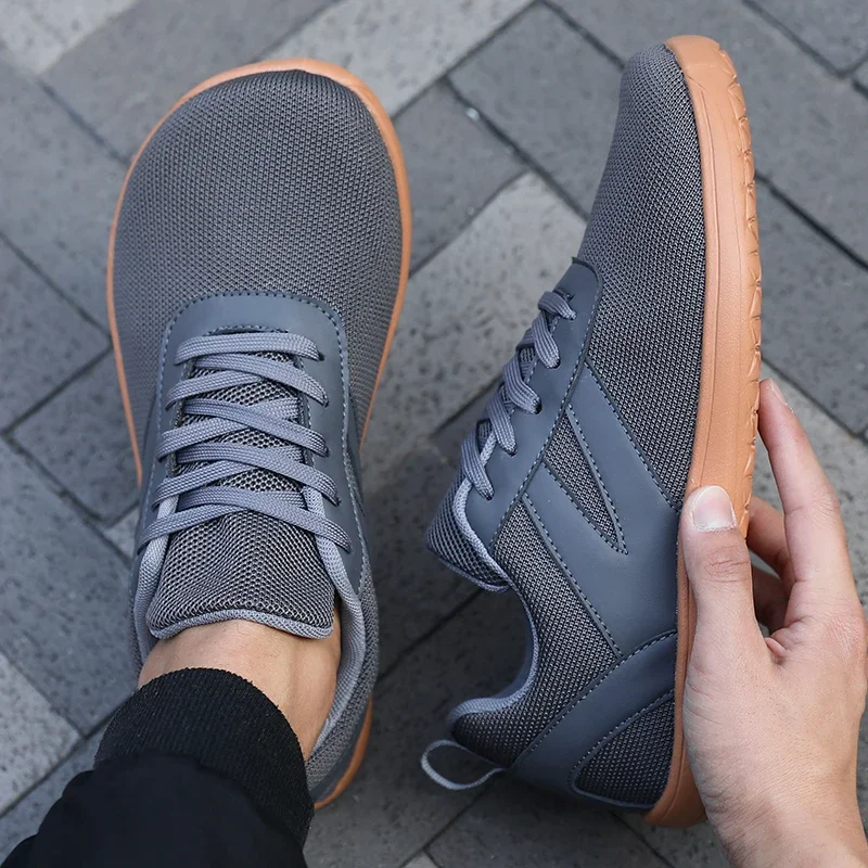 Men's and Women's Wide Toe Barefoot Shoes Outdoor Hiking Shoe Minimalist Running Shoes Lightweight and Breathable Walking Shoes
