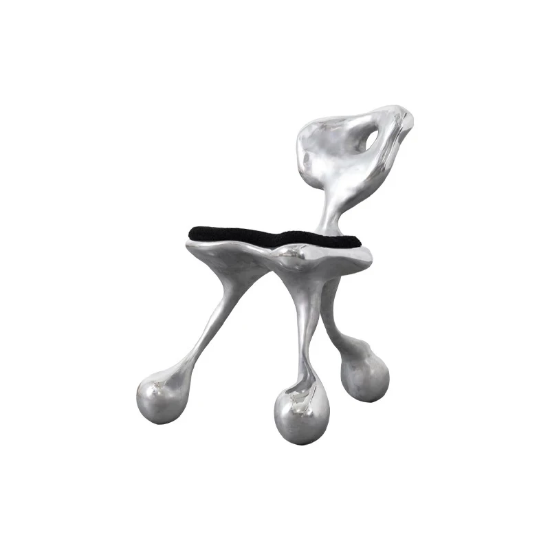 

fiberglass, creative retro tripod, simple and fashionable special-shaped, single personality leisure, medieval style chair