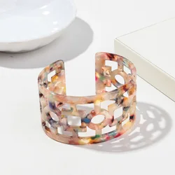 New Bohemia Acrylic Hollow Acetic Acid Wide Open Cuff Bangle for Women Boho Resin Skeleton Mottled Bracelet 2024 Design Jewelry