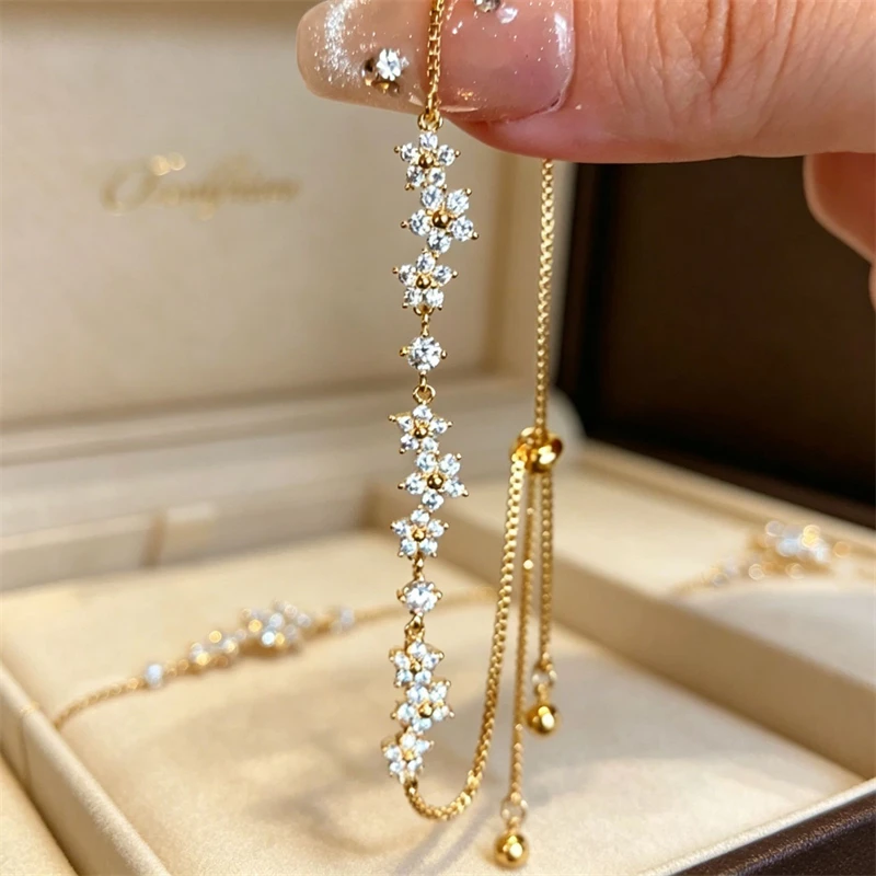 Exquisite Luxury Crystal Zircon Flower Bracelet, Adjustable Bangle