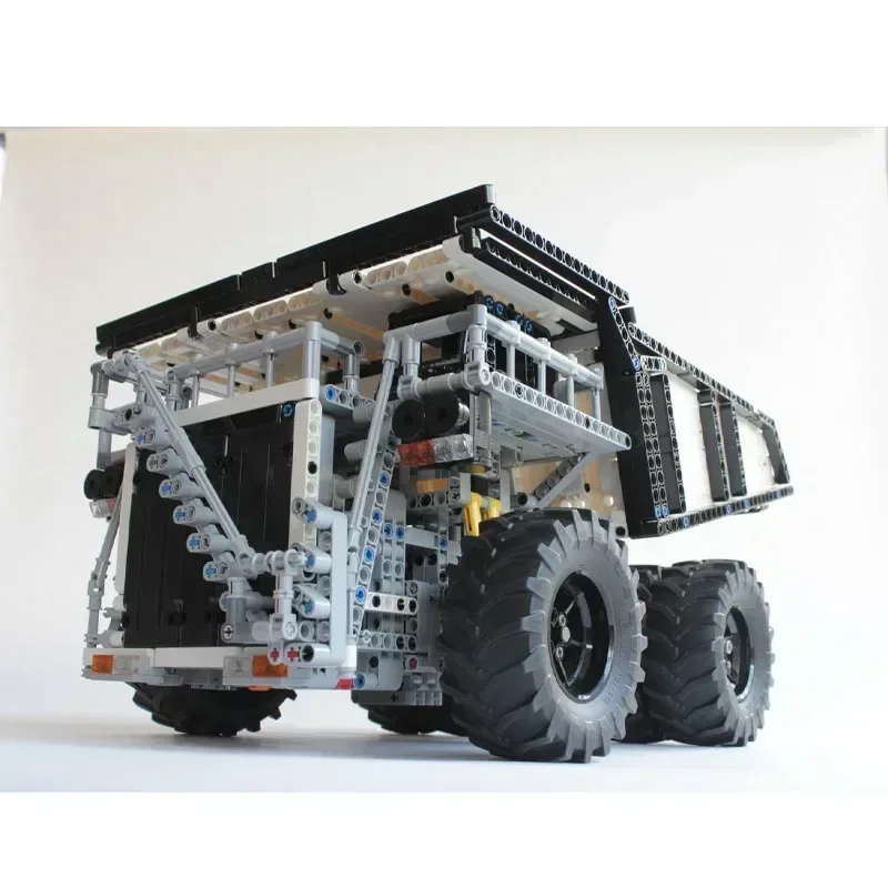 Moc-29973White Load…