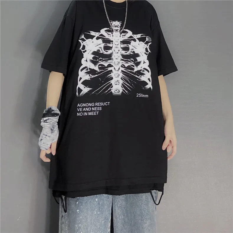 

Punk Tops Y2k Clothes Funny Skull T-shirt Women's T Shirt Darkness Print Graphic Tees Summer Short Sleeve Streetwear Tshirts