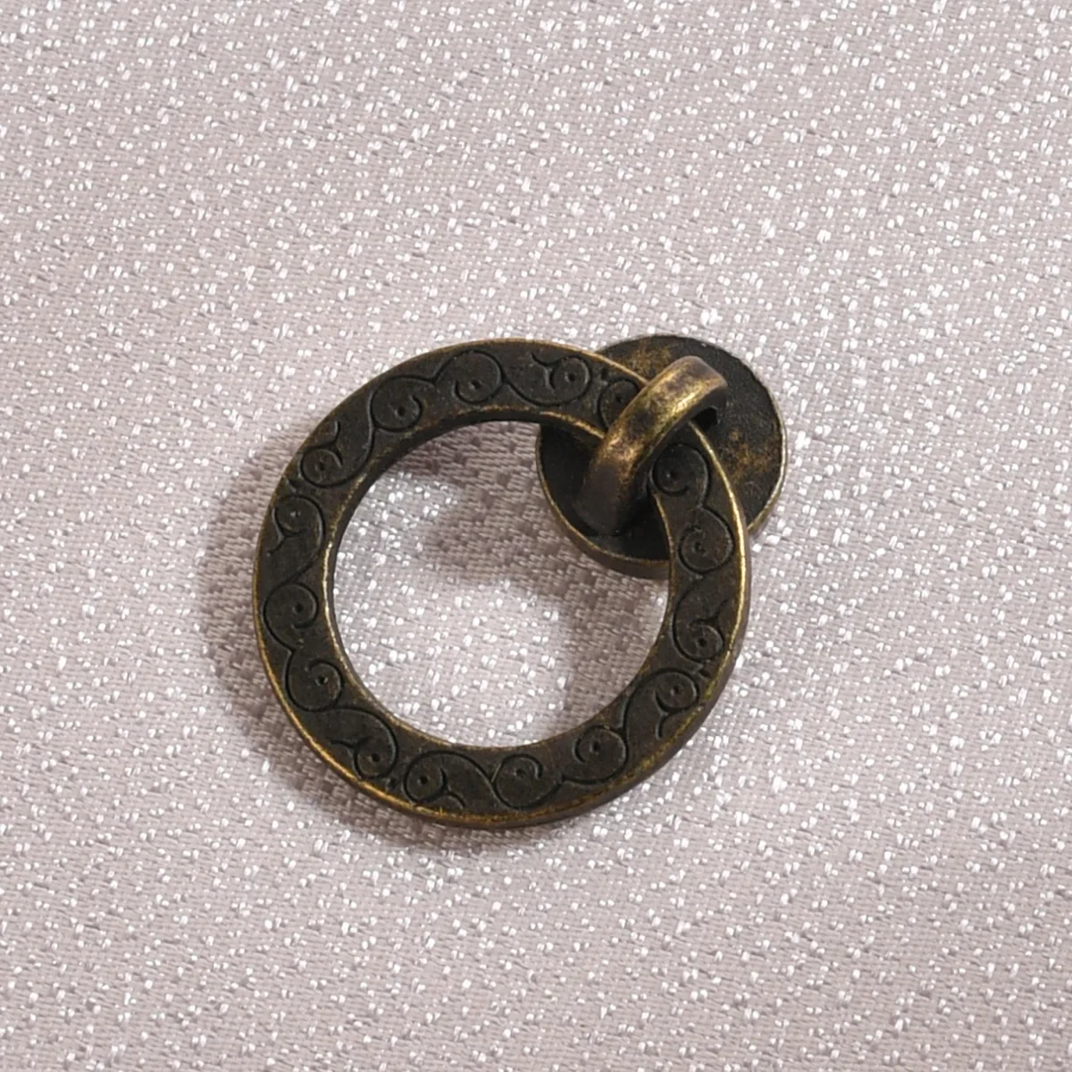Antique drawer single hole Chinese clothing cabinet bedside table door round bronze simple pull ring handle