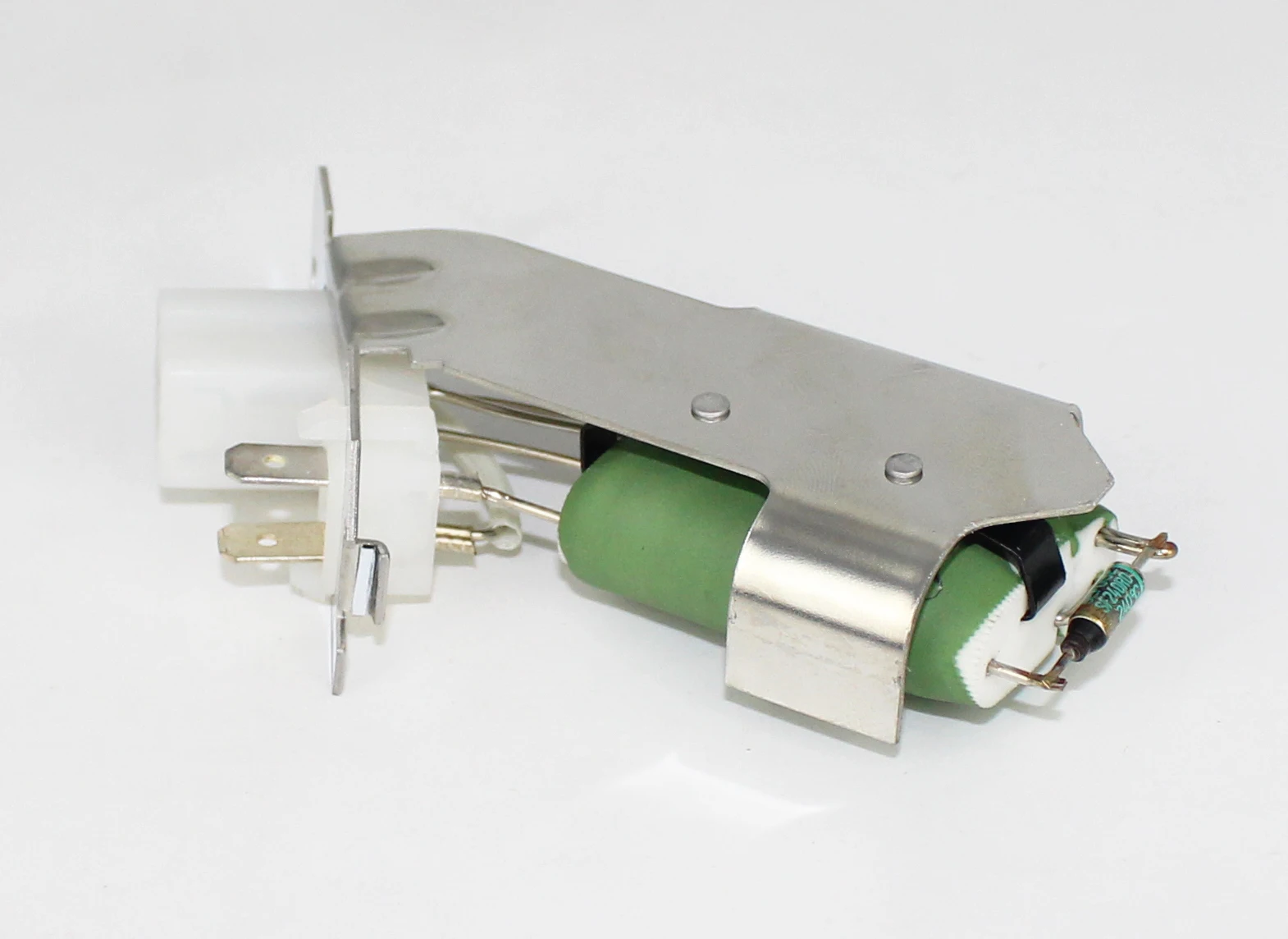 

Blower resistor for OPEL Astra F Van Calibra A Vectra 88-01 OEM: 1845785 ,90228759