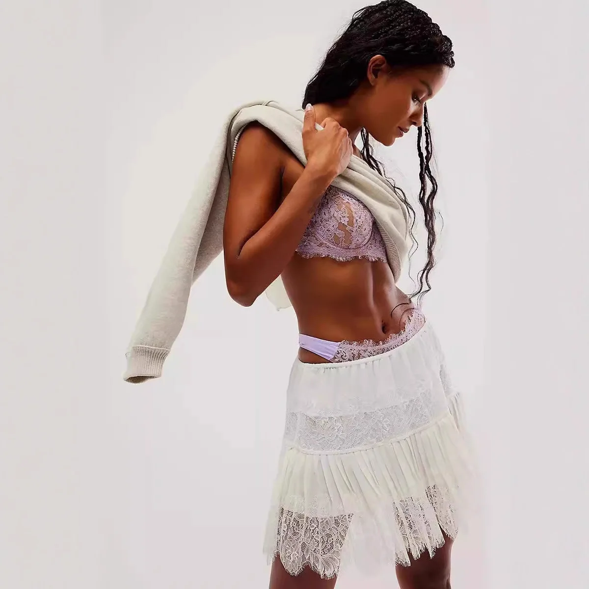 

European and American ballet-style basic solid-color irregular lace high-waist hot girl midi skirt