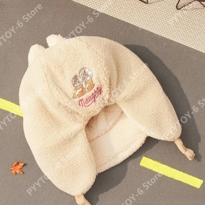 

Оригинальная зимняя шапка Disney QiqiTiti с защитой для ушей, обеспечивает тепло, защиту от ветра, толстая плюшевая шапка, аниме-товары