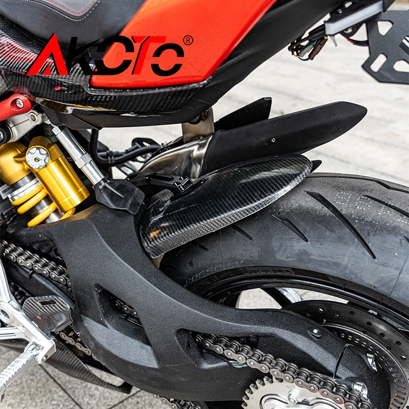 ل QJMOTOR SRK سوبر 921 SRK921 Super921 اكسسوارات دراجة نارية الكربون الخلفي درابزين قطعة من نسيج عجلة العانقة سبلاش غطاء حماية