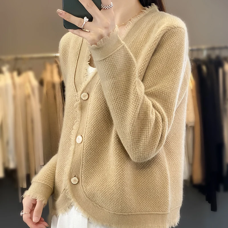 Autumn Sweater Cardigan Women V-neck Long Sleeve Tops Tassel Fashion Loose Winter New Knitted Outerwear Warm Cardigan Sweater