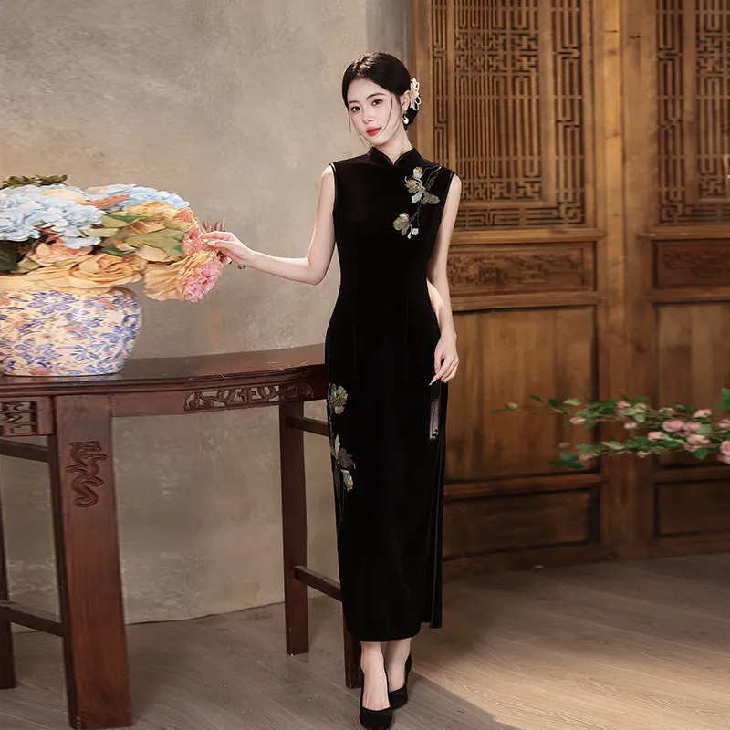 Embroidered Black Sleeveless New Chinese Style Suzhou Cheongsam Improved for Young Women Spring and Autumn Qipao Dress