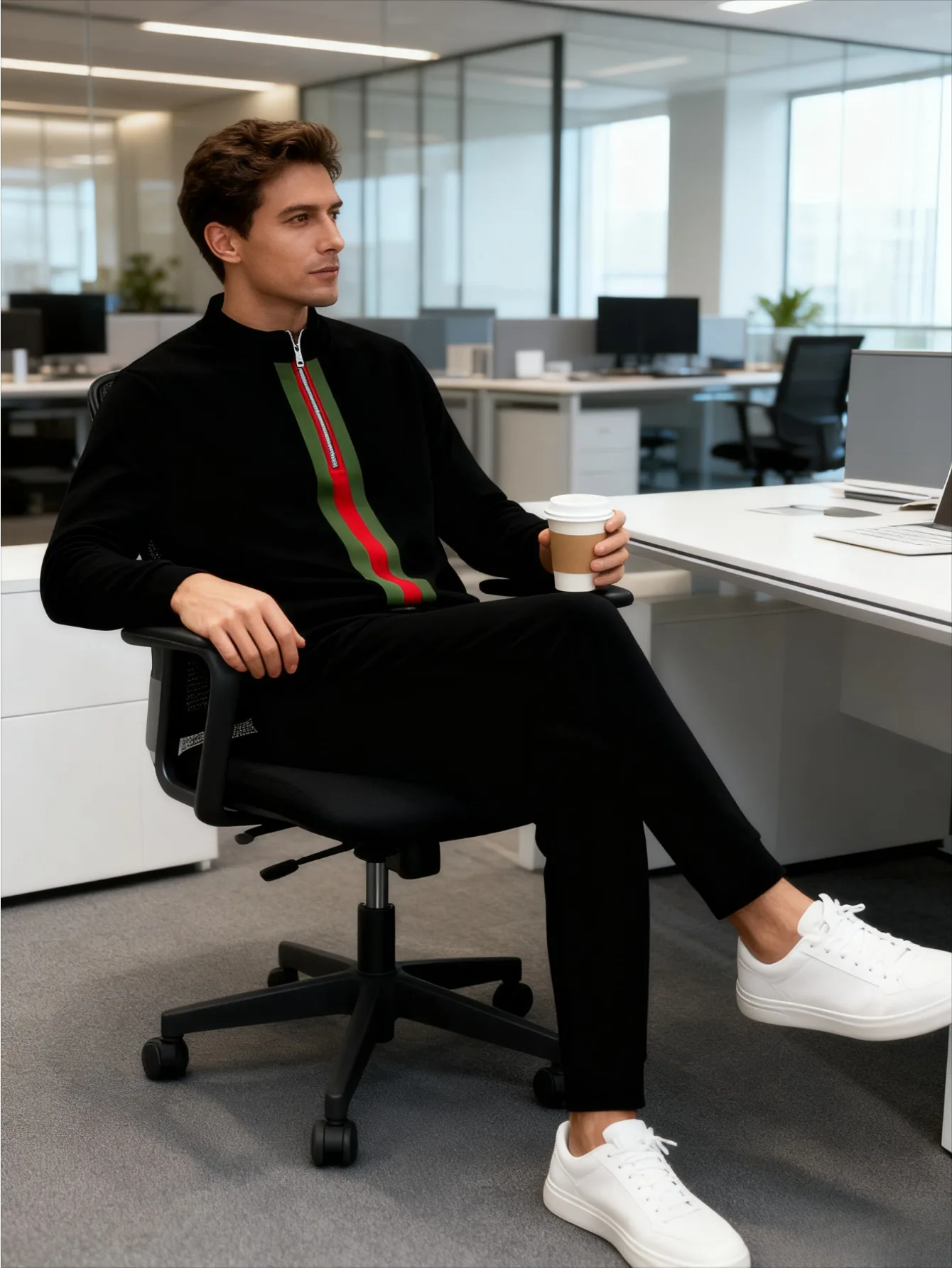 طقم رياضي بنصف سحاب مطبوع رقميًا للرجال من أوروبا وأمريكا - قماش سويت شيرت عالي الجودة صديق للبشرة