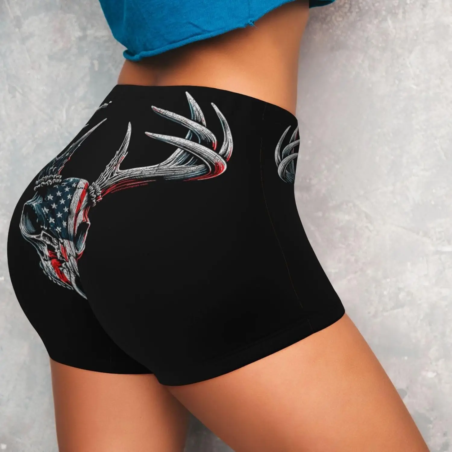 Pantaloncini da allenamento elasticizzati con stampa a vita alta da donna con corna di teschio di cervo bandiera americana