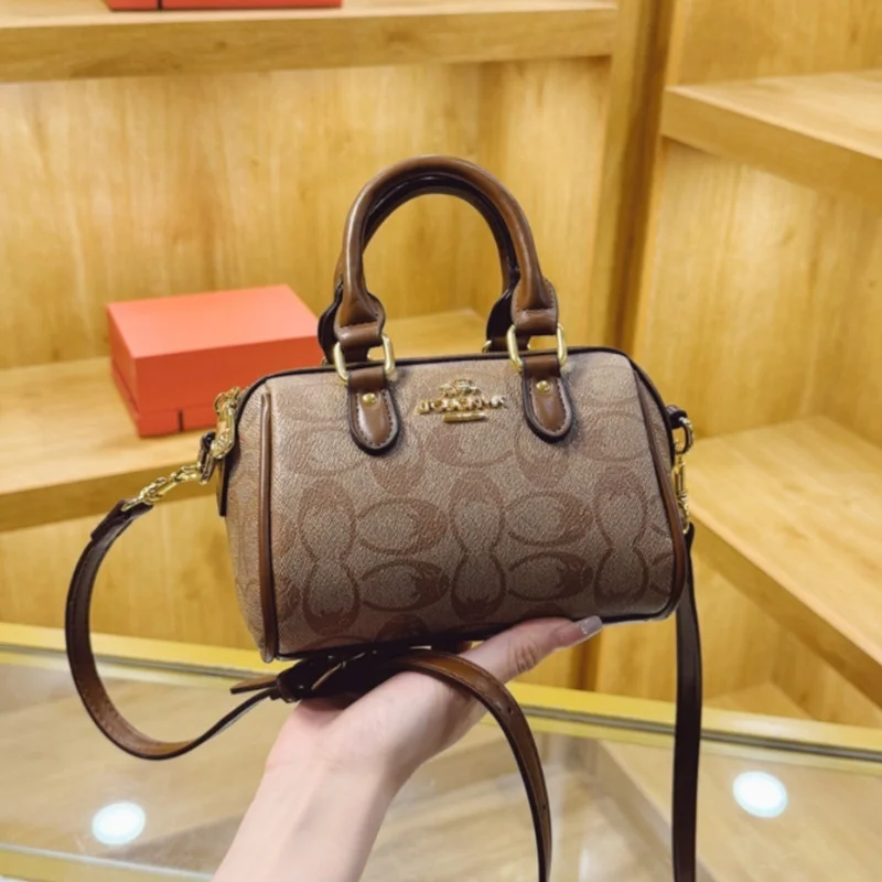 

2026 Classic Retro Boston New Small Bag Casual and Versatile Temperament Good Look Popular Hot Style Crossbody Bag