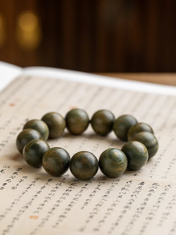 

Green Sandalwood Bracelet Wooden Beads Saint Men and Women's Short Boutique Handmade Polished Couple Hand String Wrist Ornaments