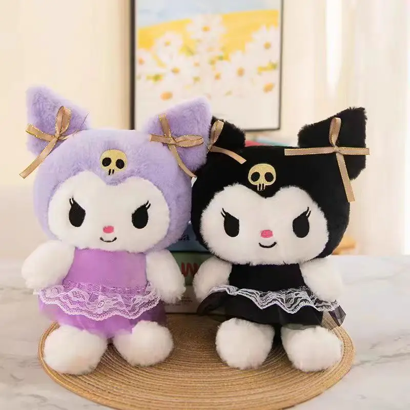 22cm Sanrio Kuromi Pluszowe zabawki Poduszka Kawaii Anime Kuromi Pluszowa lalka Miękka wypchana kreskówka Urocza lalka Wystrój domu Dziewczyny Prezenty świąteczne