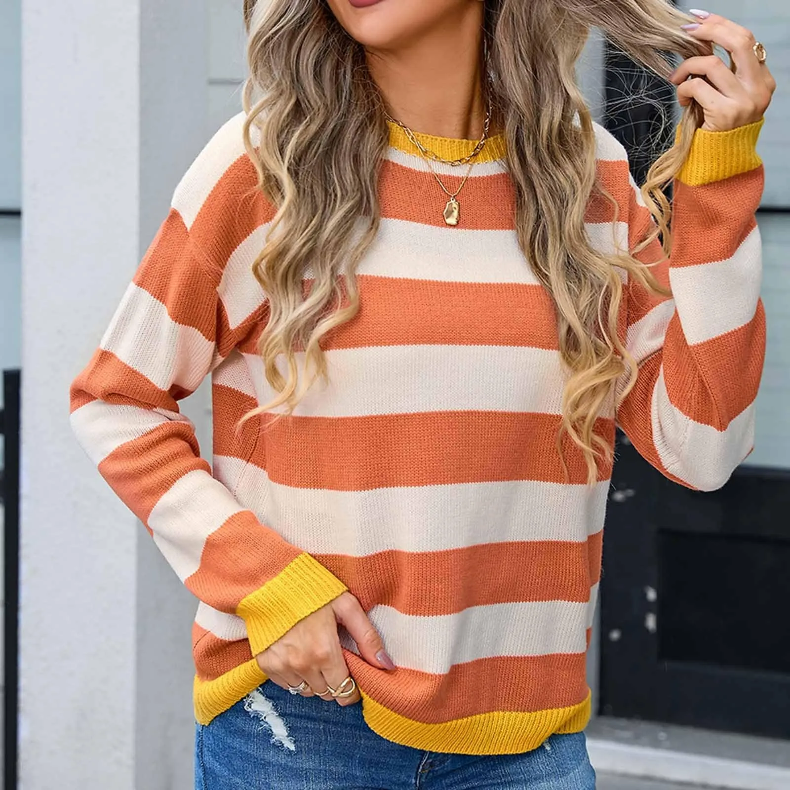 

Women's Striped Knitted Jumper Knitwear Loose Crew Neck Pullover Tops Fall And Winter Warm Soft Knit Sweater Lady Clothing