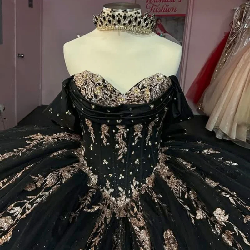 

Customized Shiny black Quinceanera Dresses Off the Shoulder sequin crystal applique Tull Long tail Bow Vestido 15 Quinceanera