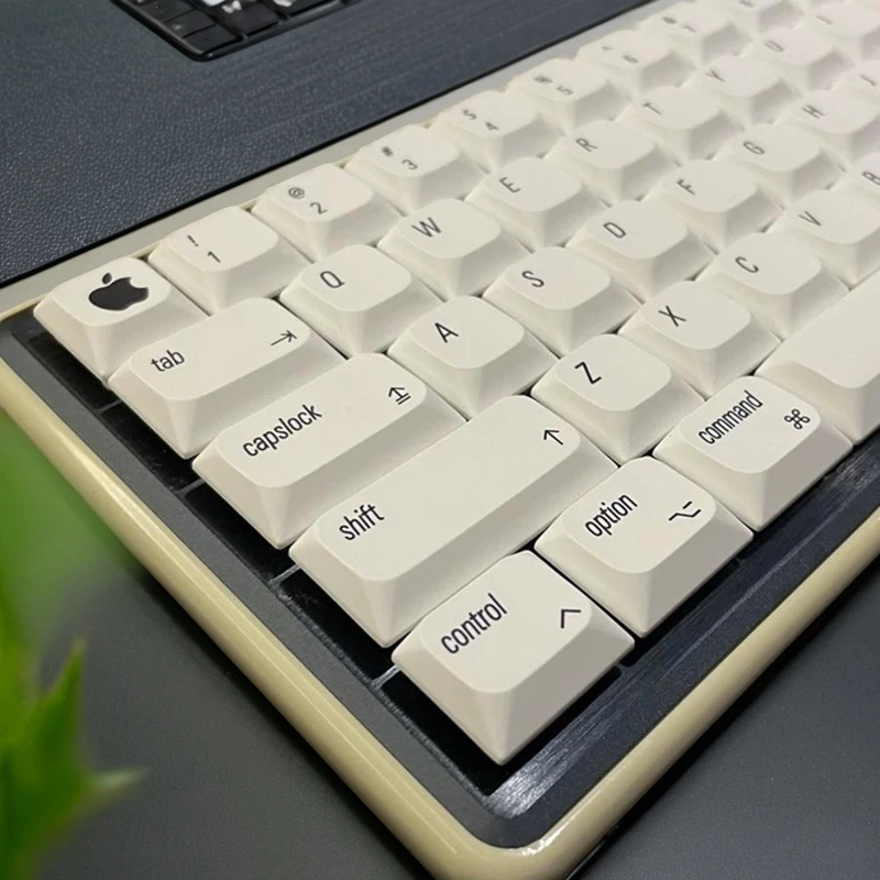 127 مفتاحًا فائقًا في أغطية مفاتيح منخفضة بعمود منخفض JWA الحد الأدنى للرياح PBT أغطية مفاتيح ميكانيكية مخصصة للمكتب