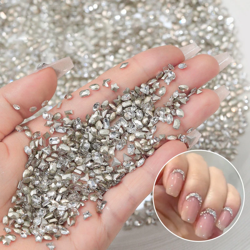 40 sztuk kolorowe paznokcie Rhinestone lodowe przezroczyste serce kostka w kształcie cukru kryształowe kamienie Nail Art 3D dekoracje DIY Manicure Jewelr