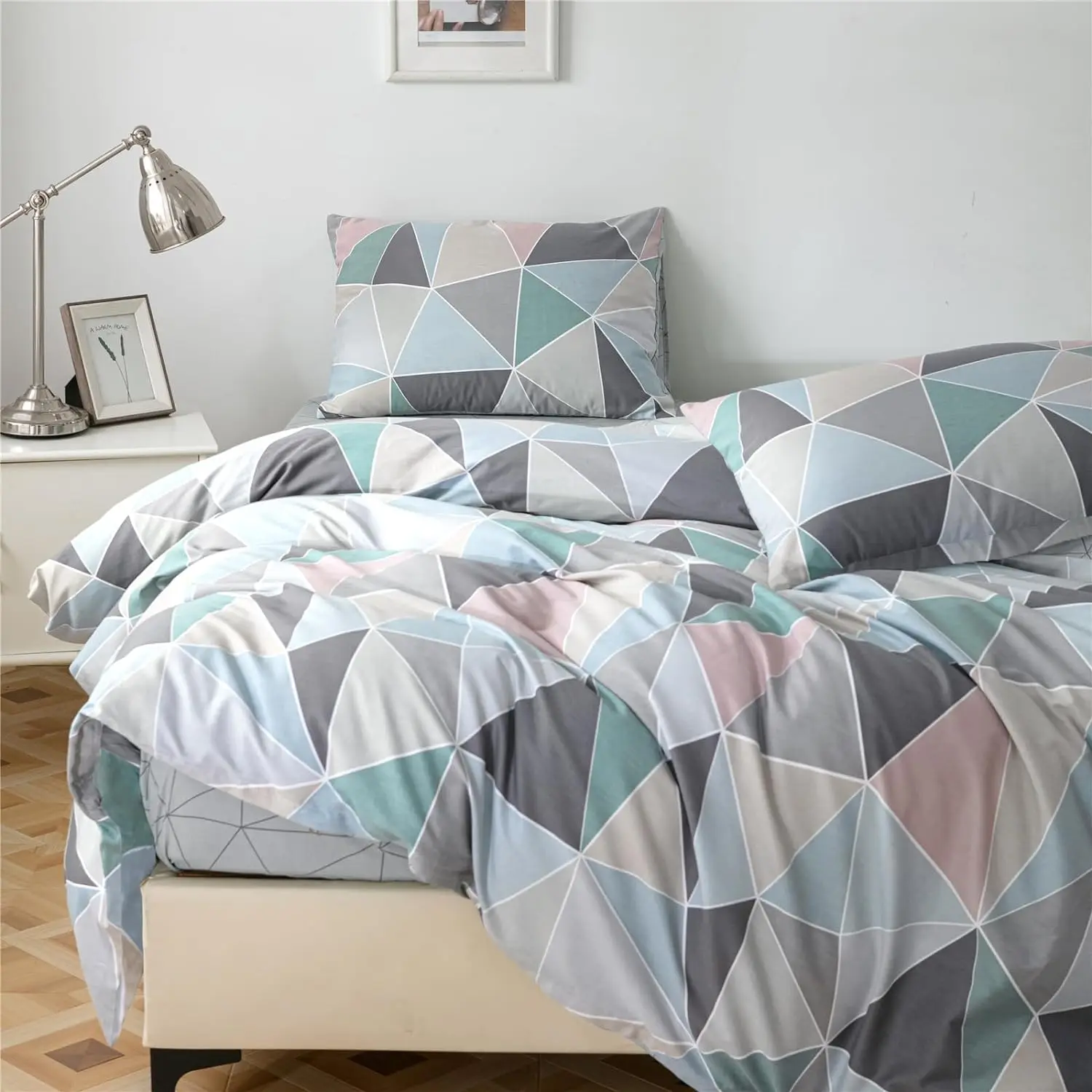 

Geometric Duvet Cover Queen,100% Cotton Colorful Duvet Matching 2 Pillow Shams,3 Pieces Reversible Diamond Bedding