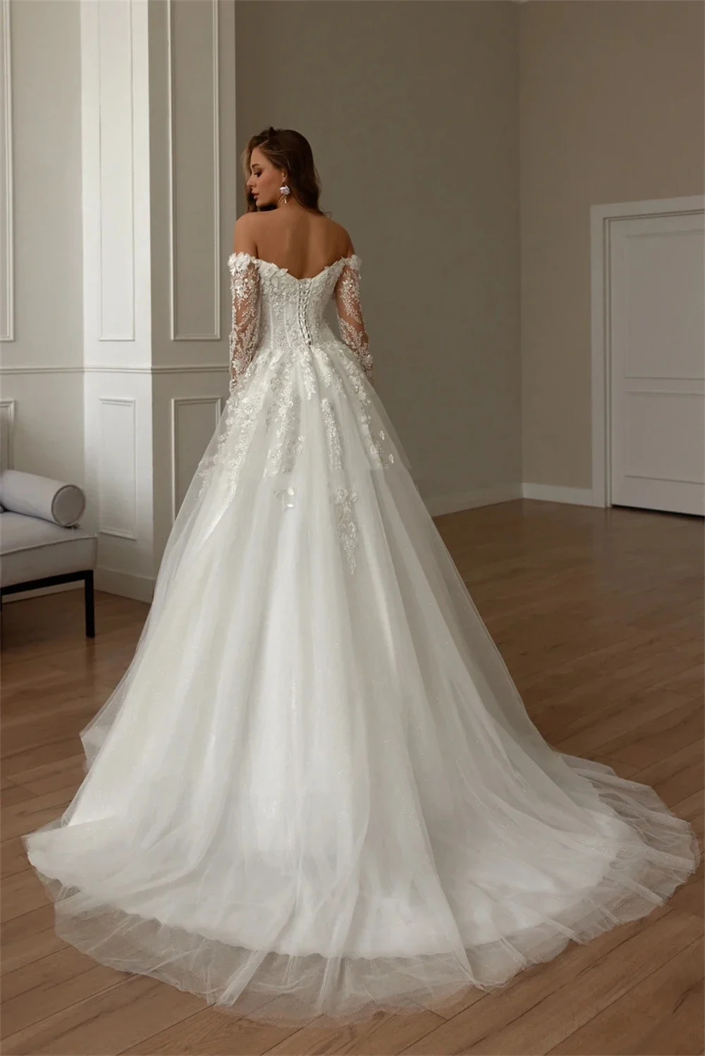 Flavinke Personalizzato Off The Shoudler Maniche lunghe Sweethart Perline Applique in pizzo A Line Abiti da sposa Sweep Train Bridal Grown