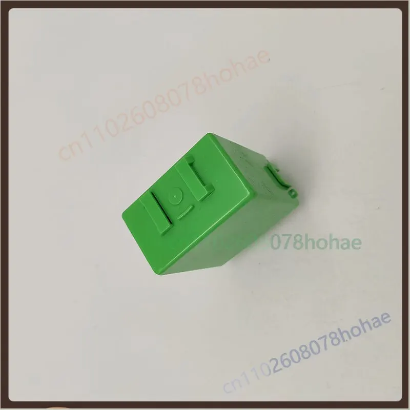 For JAC Shuailing  3735950LE010XZ Hazard Warning Flasher Controller Relay Replacement Parts(3PCS)