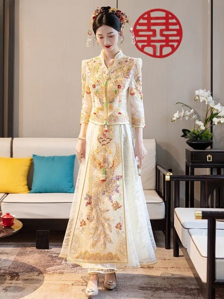 

Champagne wedding dress new for brides Chinese-style heavy mesh fabric