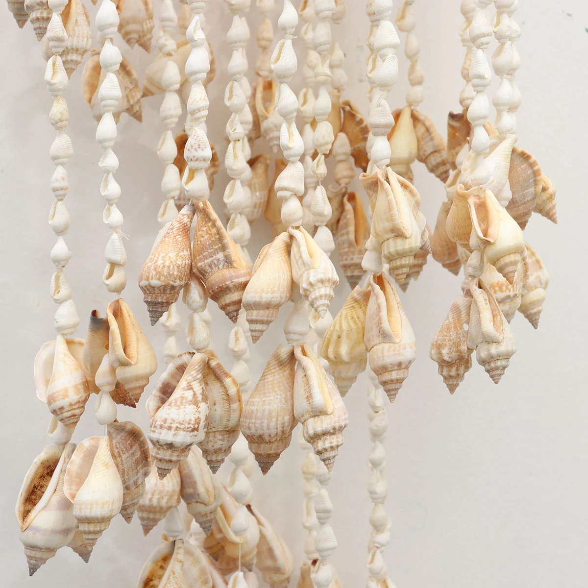 

Conch Sea Shell Wind Chime Stylish Hanging Ornament Sea Shell Bells For Corridor Cafe Window Wind Home Living Room Decoration