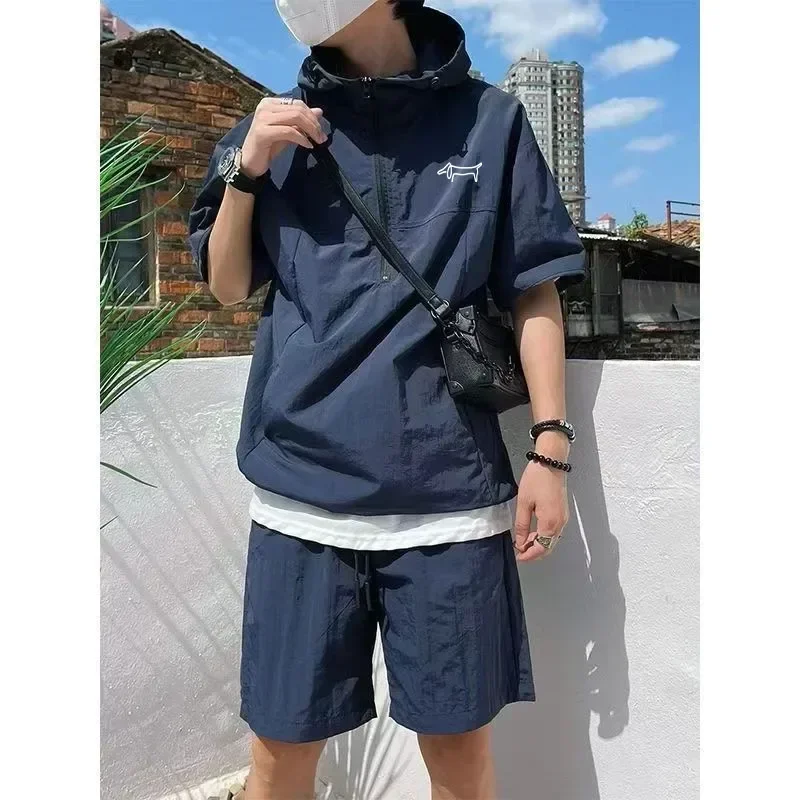 Summer Men Sets Golf Wear 2025 New Golf Suits Fashion Hooded Golf Short Sleeve+ Sports Shorts Two Piece Set Men's Golf Clothes - Image 2