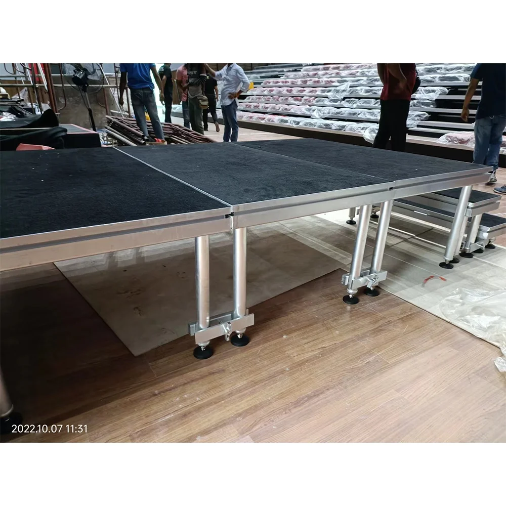 

Алюминиевая портативная сцена 4x8 футов для мероприятий на открытом воздухе