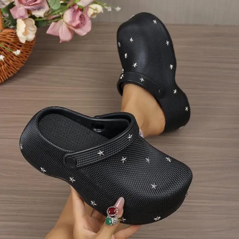 Y2K Metall-Stern Chunky Plateau Clogs Sandalen Damen Sommer 2026 Weiche Dicke Sohle Gartenschuhe Leichte Strandpantoffeln für Frauen – Detail 8