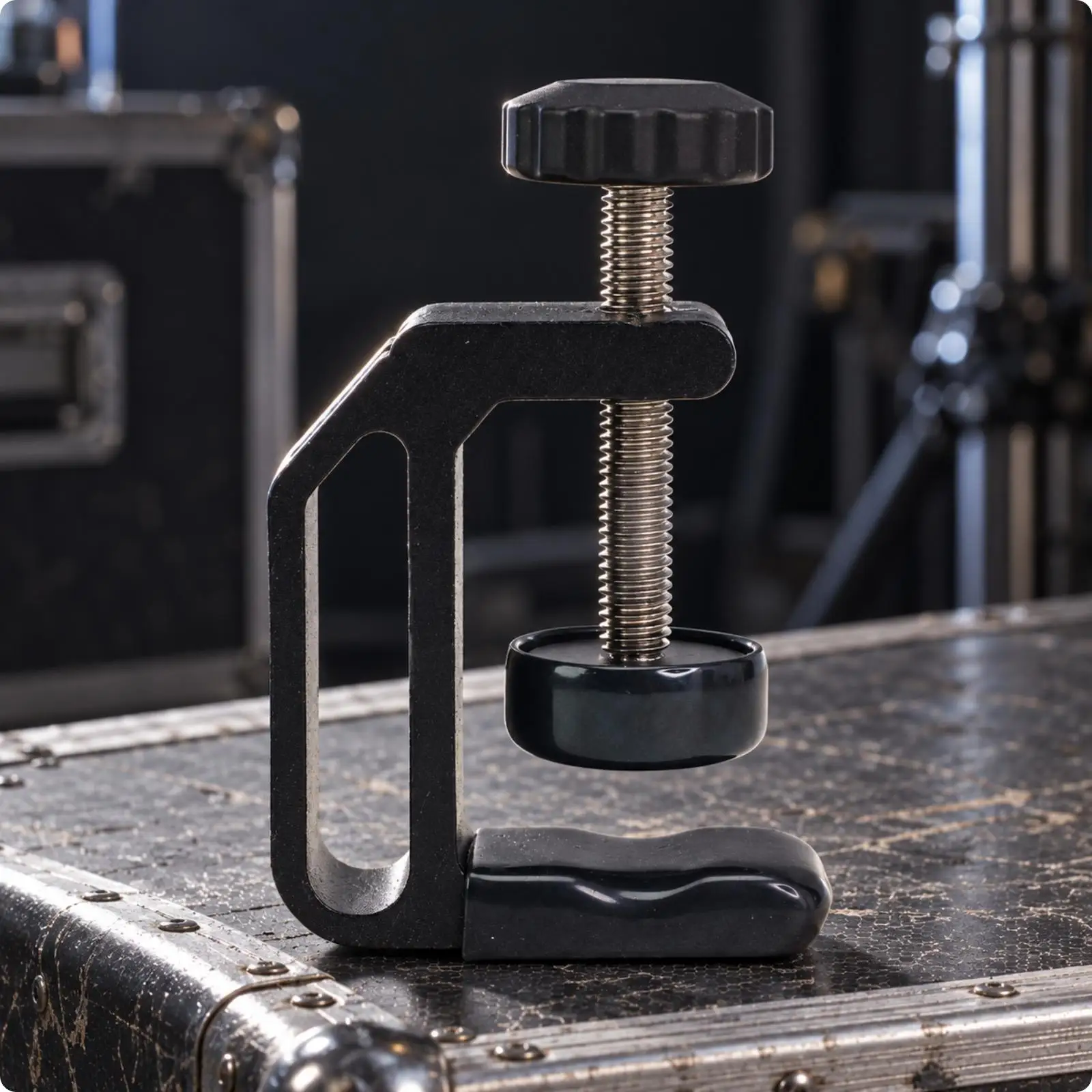 Photography C-Clamp Padded C-Shaped Studio Clamp Adjustable for Photographers,