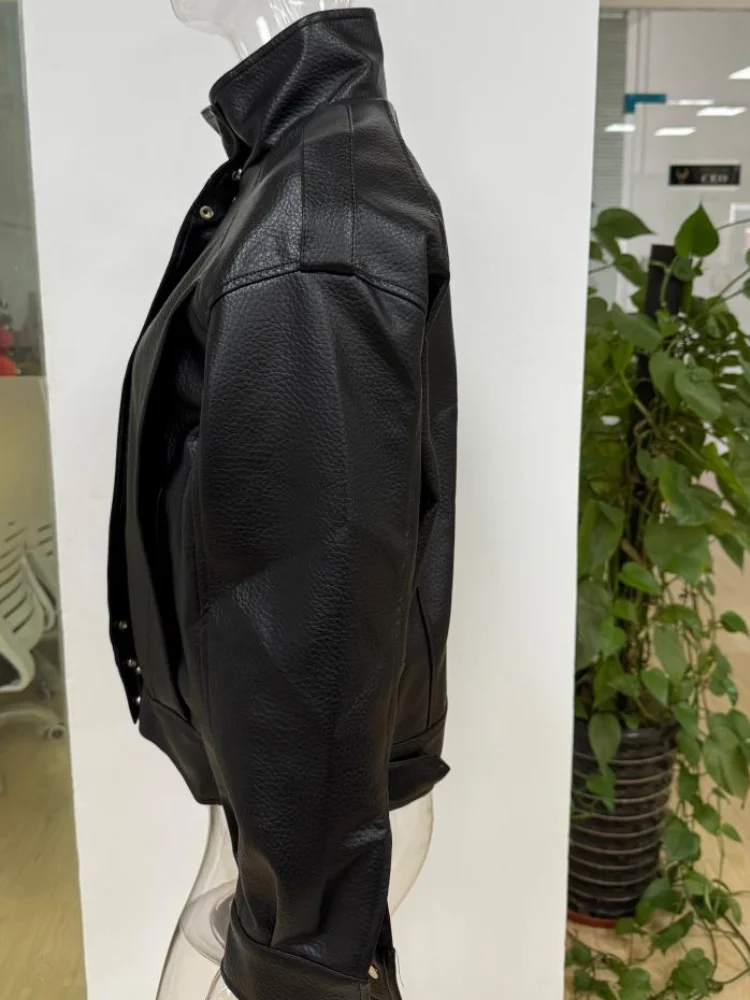 Moda jaqueta de motocicleta moda couro feminino casaco curto solto 2025 outono moda retro casual legal ousado clássico outerwear
