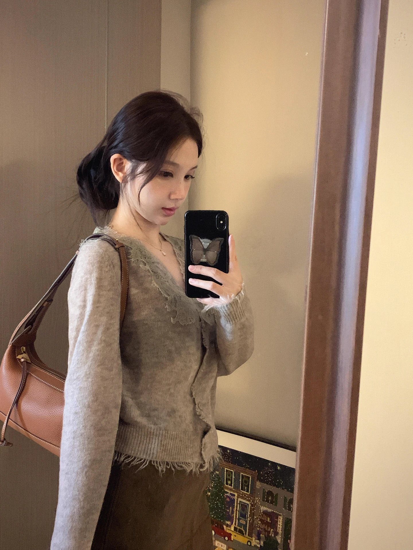 

Повседневный женский вязаный кардиган с V-образным вырезом, кружевной отделкой и бахромой, универсальный, удобный, с длинными рукавами, весенняя мода