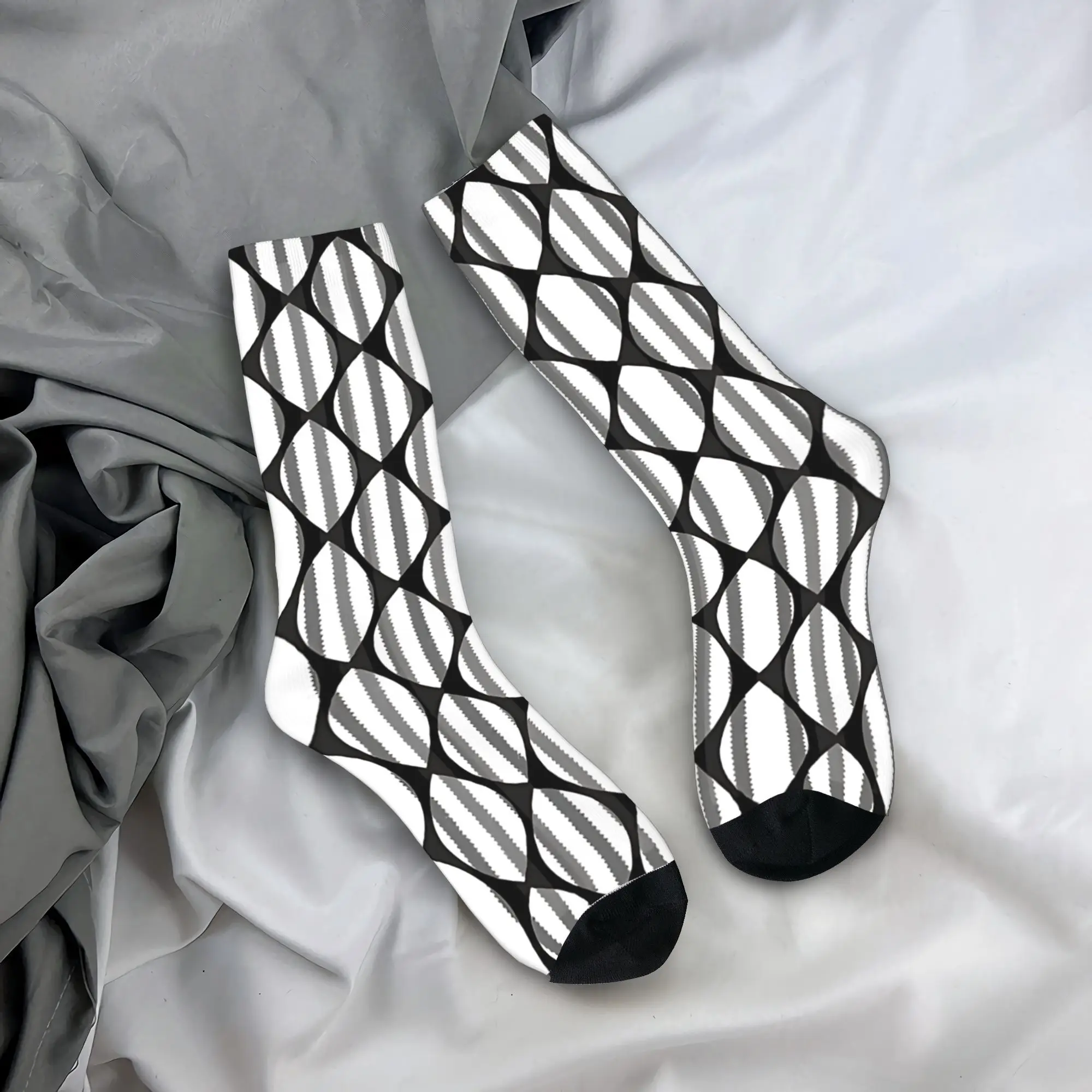 

Black and White Retro Socks Graphic Stockings Anti Skid Women Men Socks Quality Spring Vintage Skateboard Socks