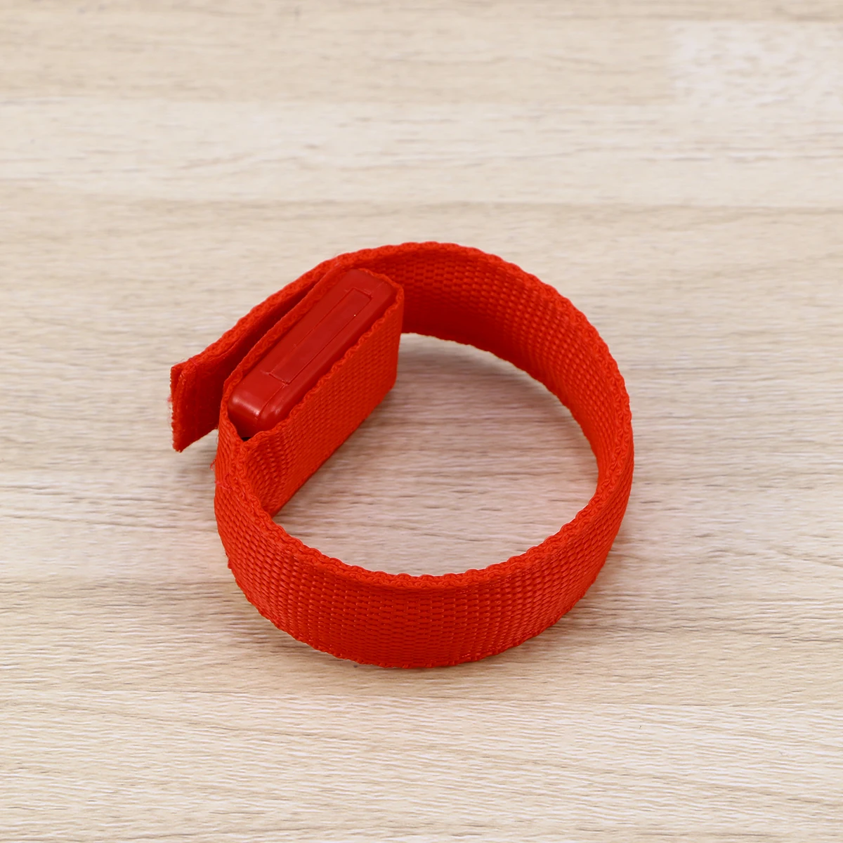 

5PCS Glow Bracelets Reusable USB Charging Soft Flexible Wristb s Party Outdoor Sports Cycling Camping Concerts LED Luminous