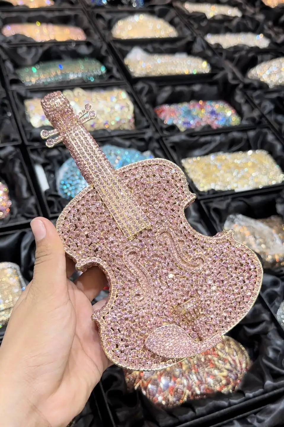 

Lost in Vintage Violin Shaped Clutch Glitter Sparking Clutch Adorned with Over 2000 Crystals Wedding Purse with 2 Straps