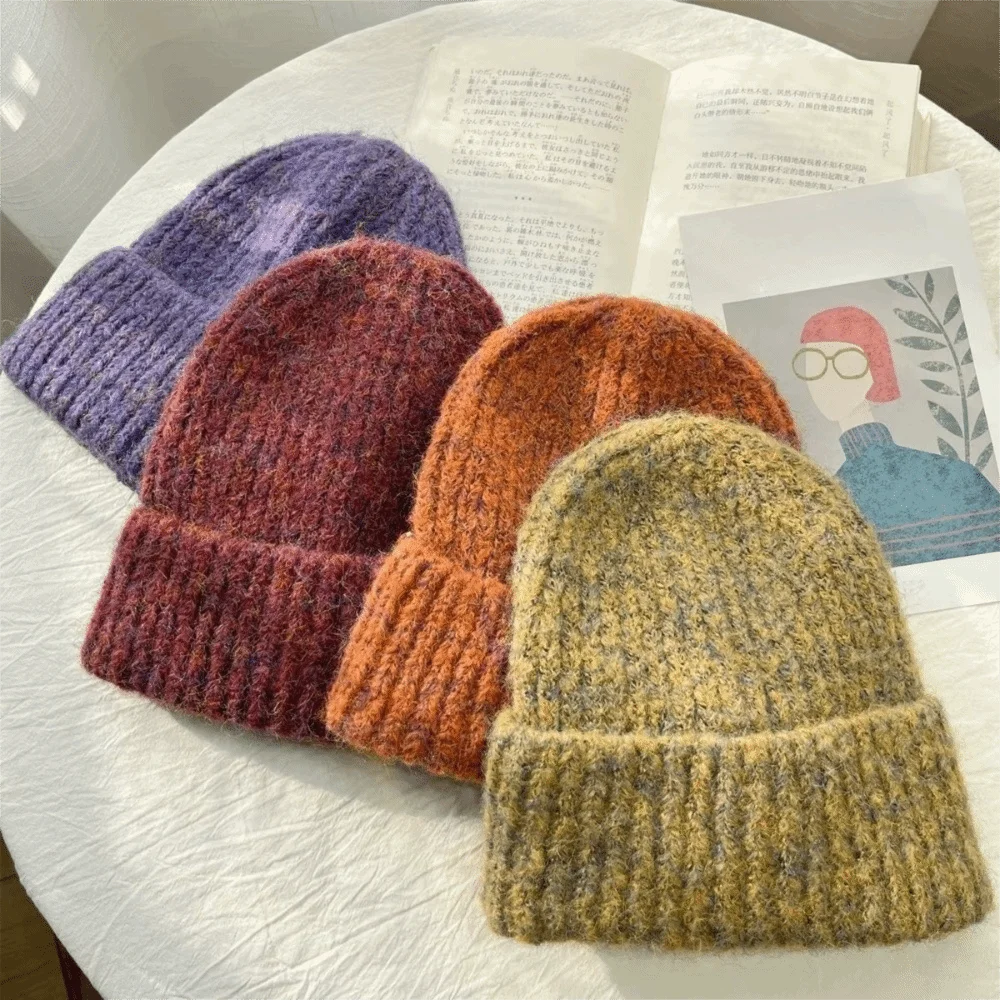 Fashion Mixed Color Striped Beanie Hat Thickeneded Soft Knitted Cap Keep Warm Thermal Warm Hat Outdoor