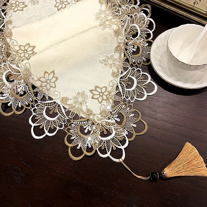 Oval Lace Table Runner Embroidered TV Cabinet Tablecloth Lace Pendant Tassel Dresser Table Flag Dust Cover