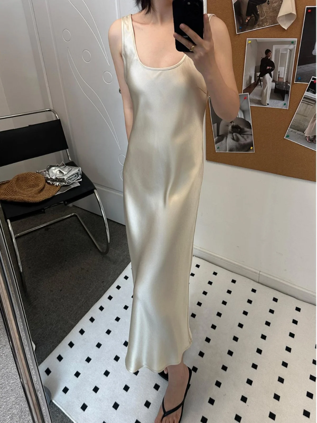 

Acetate Satin Strap Dr Sexy Slimming Long Skirt High Waist A-Line Silhouette Svel Square Ne Summer Faion 2025