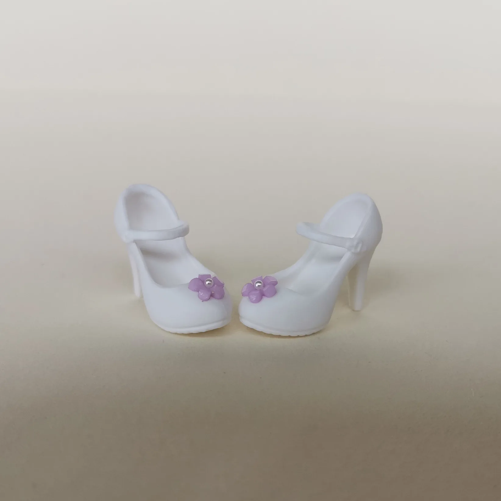 XINYI 1/6 Doll Shoes White Black Pink With Floral Bow Heart Decors Female Doll Shoes DIY Dressing Doll Decorations