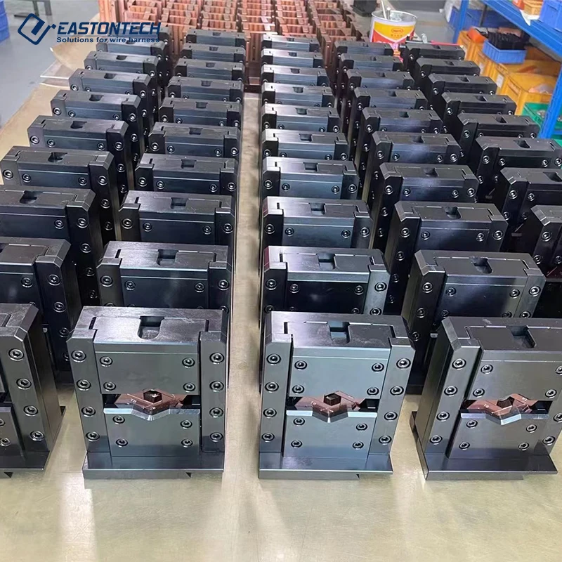 

EW-09H004 Hexagonal Crimping Mold 35sqmm-240sqmm Cable Terminal Applicator For Cable Manufacturing Equipment