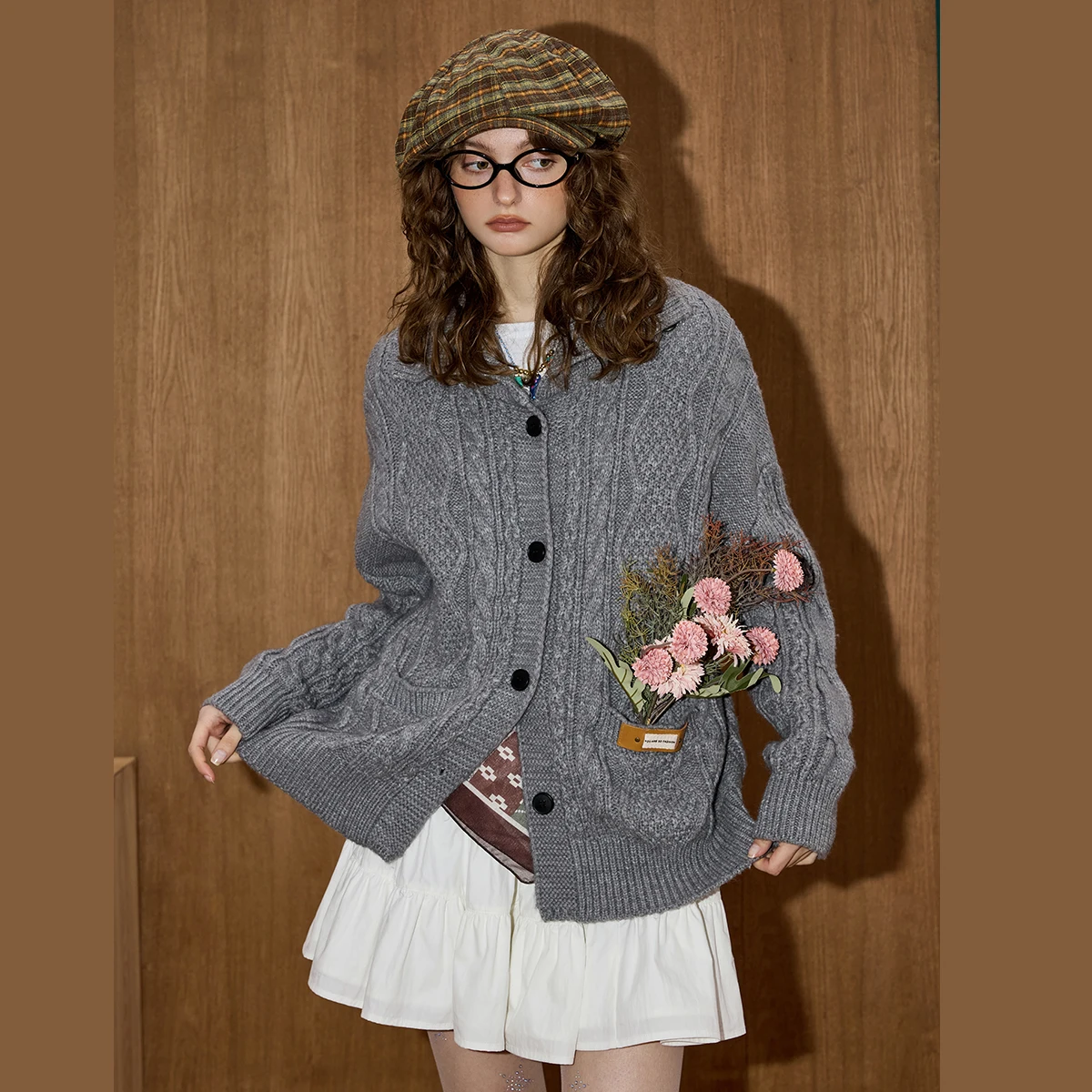 

2025 Autumn Women's Stand Collar Cable Knit Sweater Oversized Loose Fit Pullover Soft Y2K Loungewear Minimalist Casual Chic Top