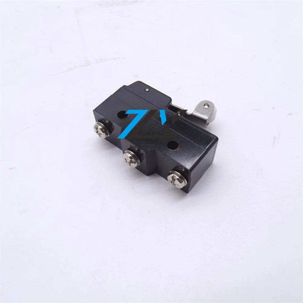 Z-15GW22-B microswitch is suitable for LXW5-11G2 Z-15GW-B Z-15GW22 excavators 2