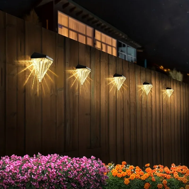 Solar Fence Lights Outdoor Garden Diamond Solar LED Wall Light IP65 Waterproof Garden Step Light for Terraces Railings