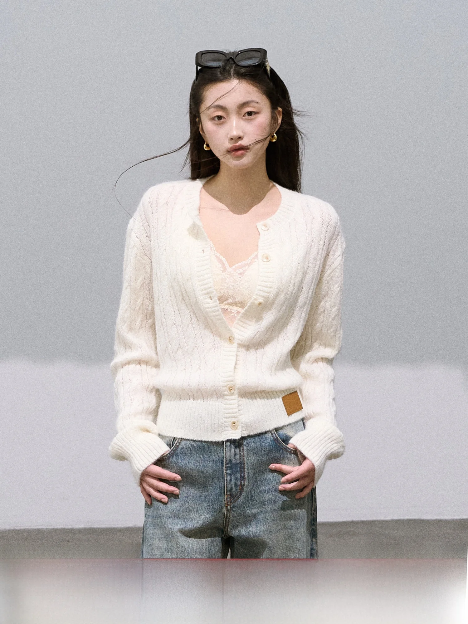 

OAKMOO Casual Sle Open Cardigan Knitted Sweater Soft Wool Blend Loose Fit Gentle White Mohair Ladies Faion Autumn Wear