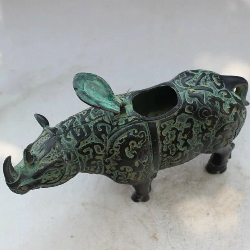 

Chinese Old Handwork Bronze Carving Rhinoceros Jewely Box fast