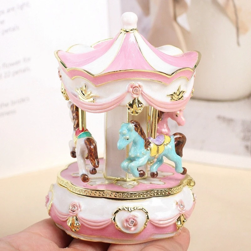 

Exquisite Enamel Carousel Jewelry Box, Creative Light Luxury Metal Box Ornaments, Handicrafts