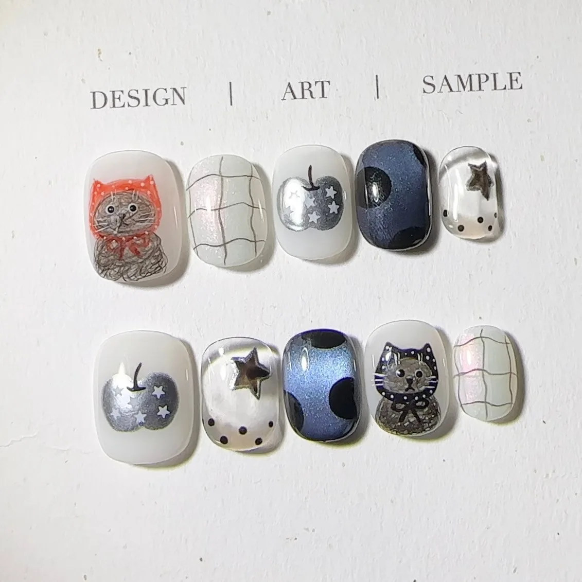 10Pcs Short Square Head Handmade False Nails Apple Cat Polka Dot Press on Fake Nails Cat's Eye Detachable Full Cover Nails Tips