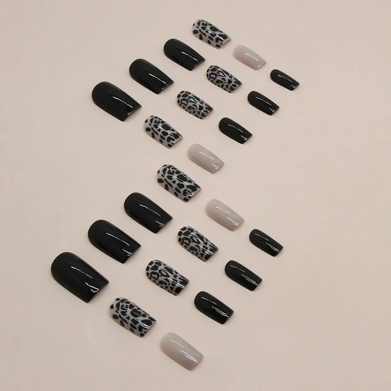 24pcs Black Leopard Print Mid-Length Square Autumn Elegant Press on Nail Artificial Cheap Decorated False Nails Girl with Charms