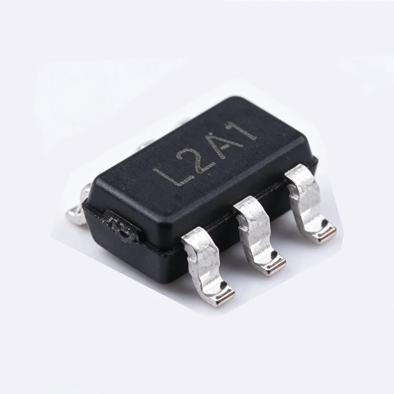 100PCS/LOT APL3512ABI-TRG silk screen L2A * SOT23-5 distribution switch IC chip